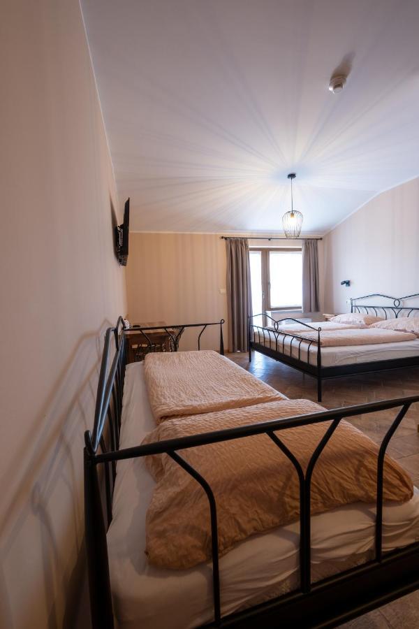Farm Stay Malovscevo Vitovlje Eksteriør billede